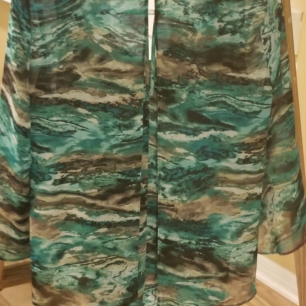 Blouse - Picture 2 of 4